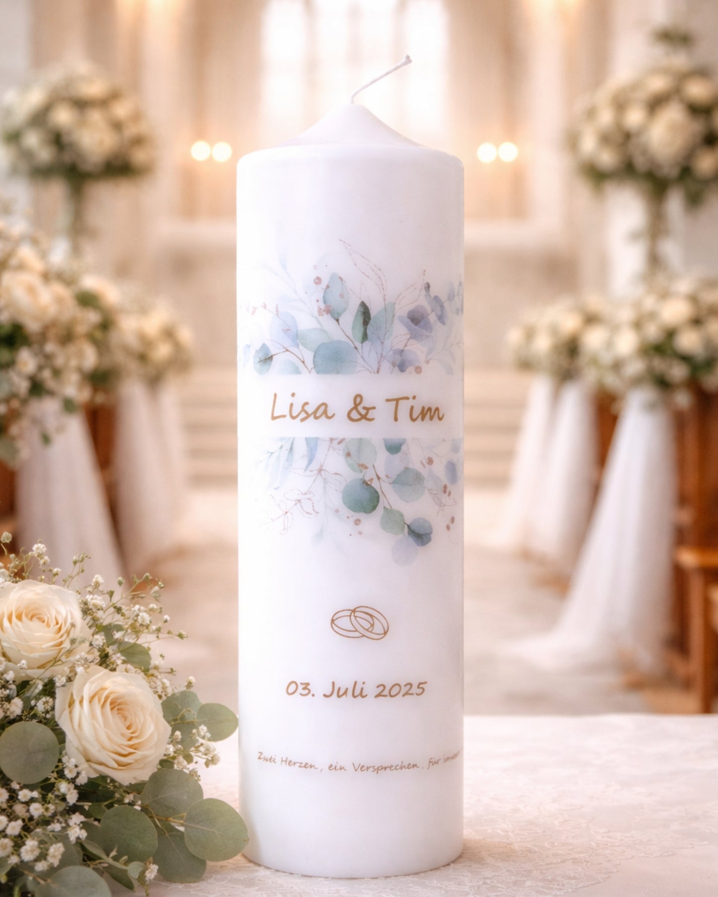 Personalisierte Hochzeitskerze mit Eukalyptus & Trauspruch – Namen & Datum