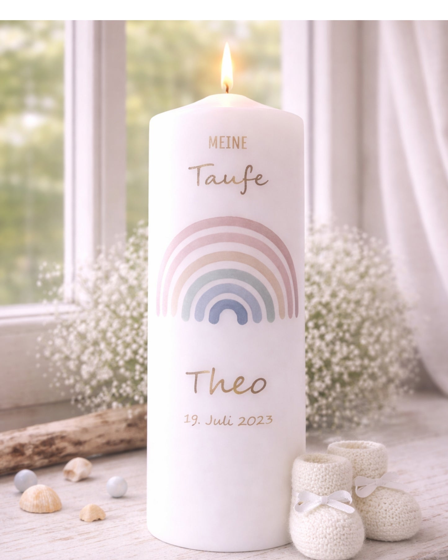 Personalisierte Taufkerze Regenbogen bunt – Name, Datum & Taufspruch