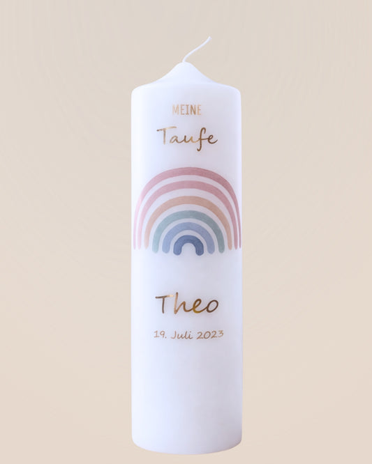 Personalisierte Taufkerze Regenbogen bunt – Name, Datum & Taufspruch